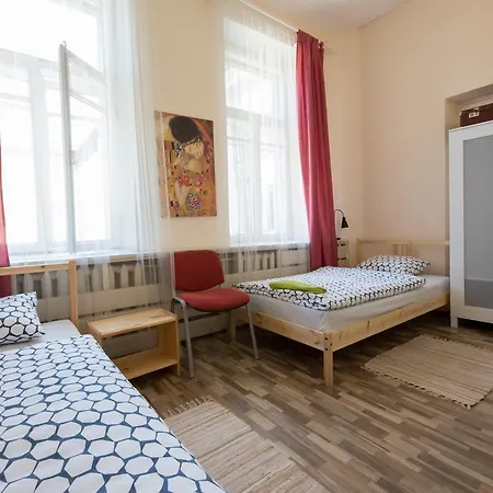 25 Auberge de jeunesse