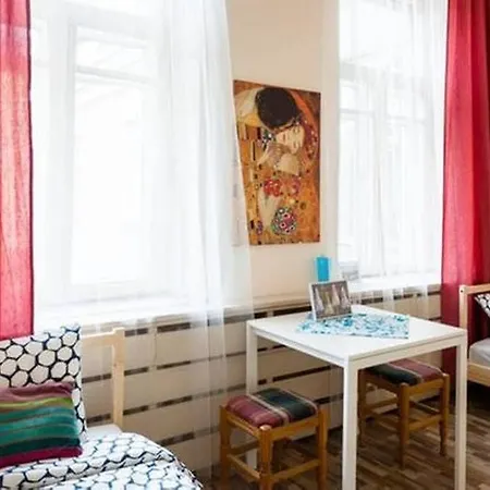 25 Vilna