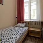 Vandrerhjem 25 *