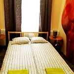 25 Hostel *